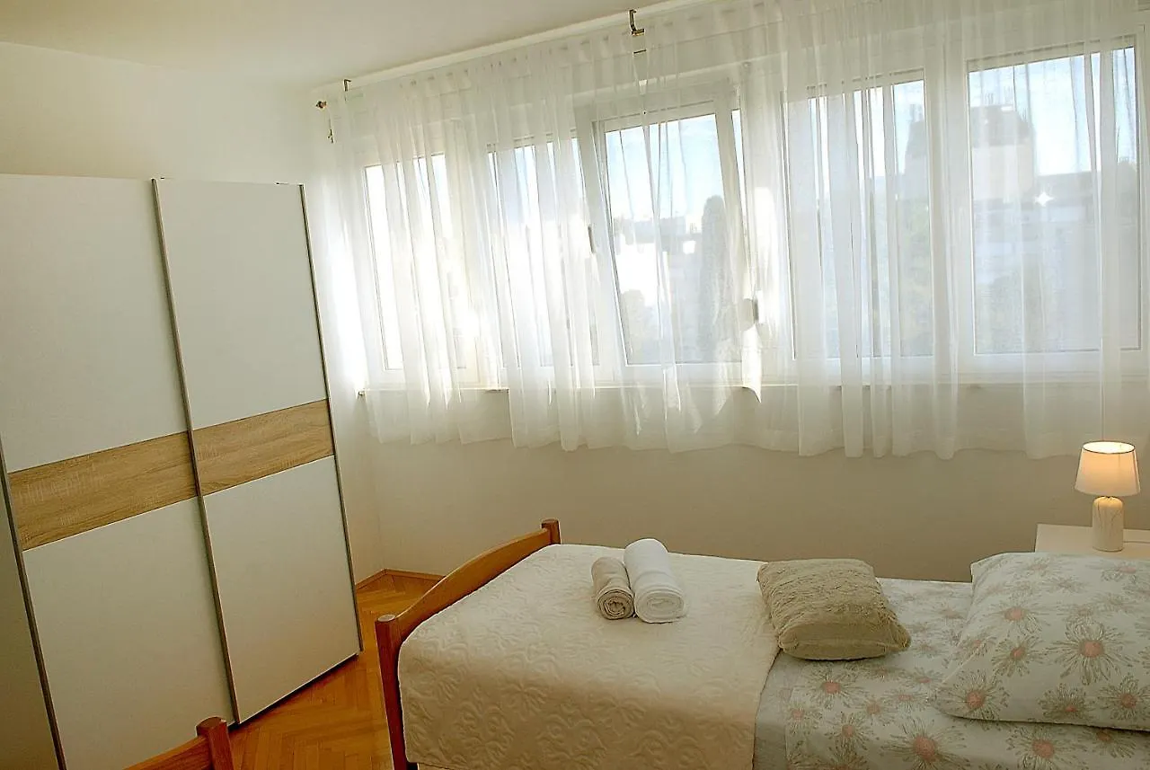 Olive Apartment Split
